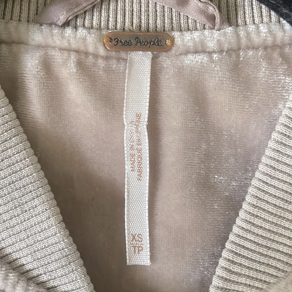 Free People Ruched Velvet Size XS Bomber Jacket - Picture 7 of 8
